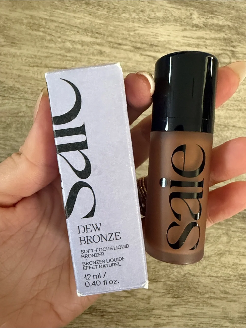 Stila Dew Bronze Liquid Bronzer in Warm Brown
